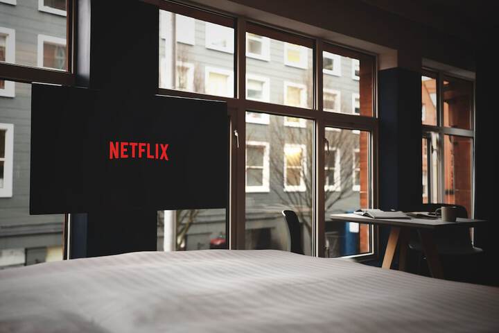 Room 10 of 42