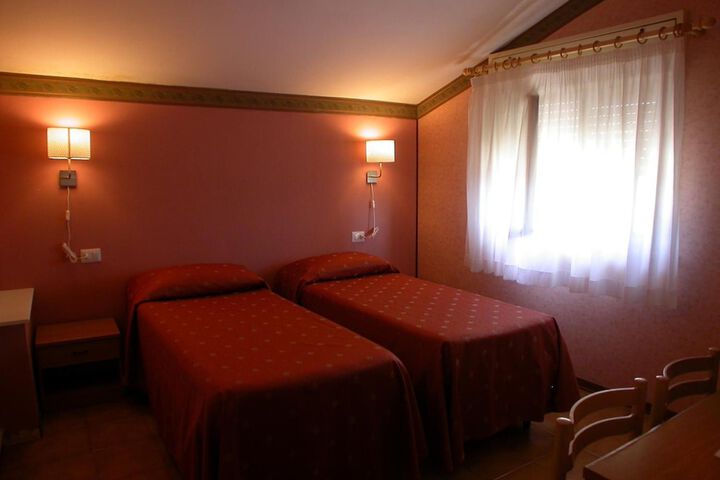 Room 19 of 65