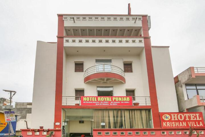 Collection O 81098 Hotel Royal Panjab