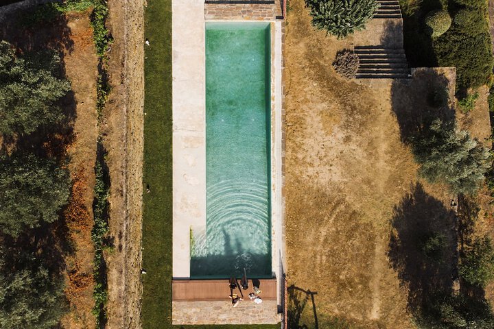 Pool 24 of 52