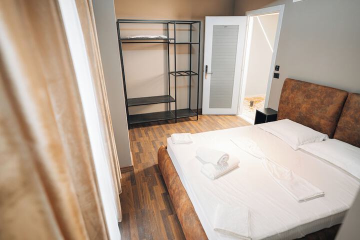Room 29 of 50