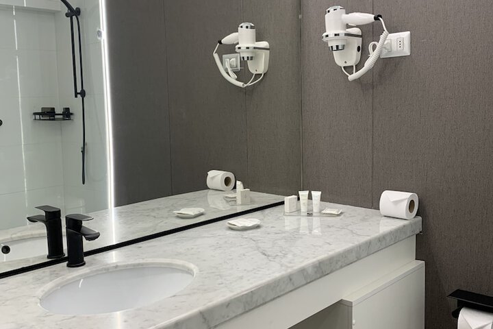 Clean Restrooms