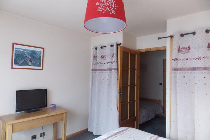 Room 14 of 47