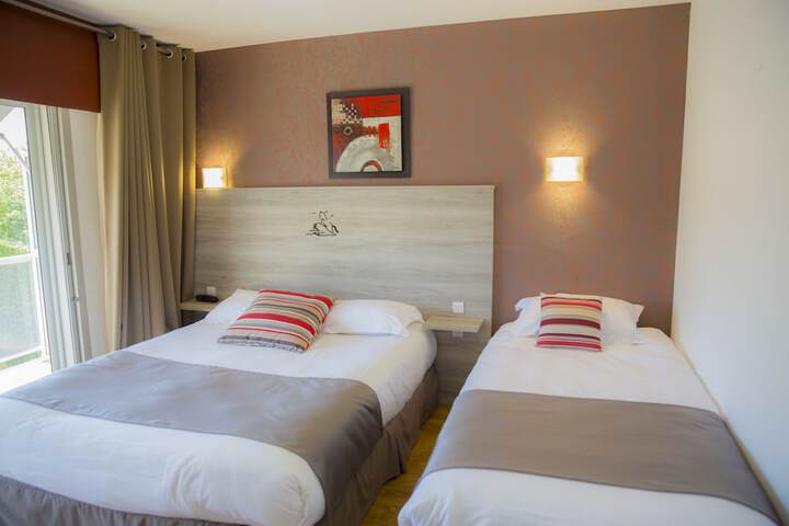 Room 7 of 71