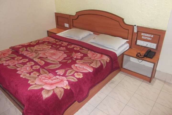 Room 6 of 23