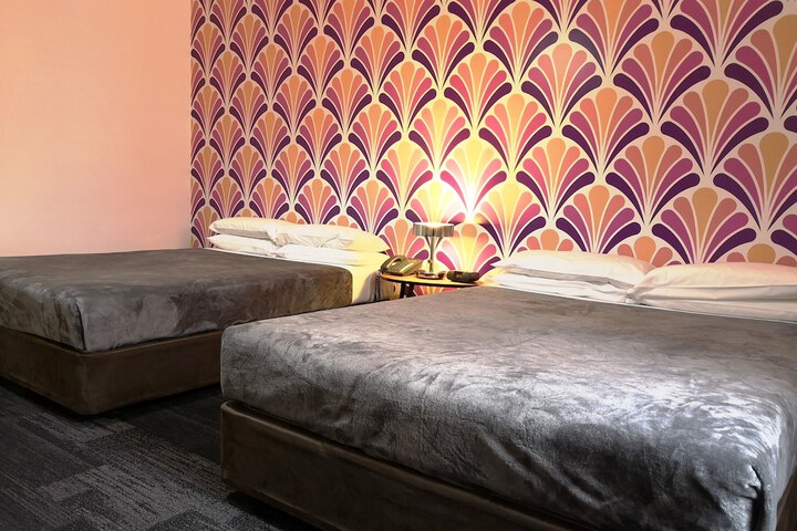 Room 29 of 73