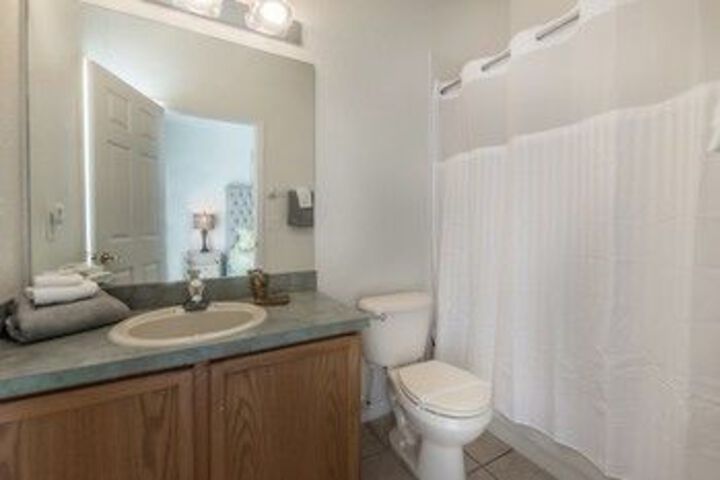 Room 3 of 25