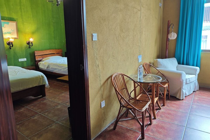 Room 19 of 69