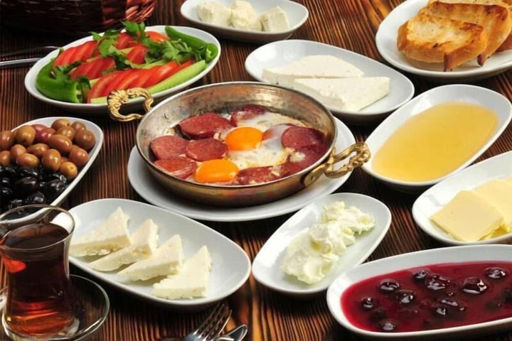 Breakfast/Coffee Service 26 of 27