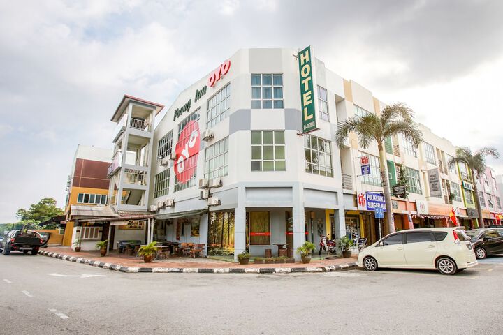 OYO 89590 Hotel Foong Inn