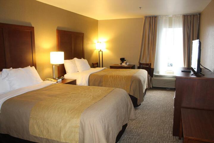 Comfort Wheelchair Double Room (3 of 4)