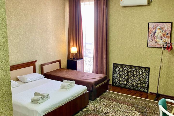 Room 14 of 19