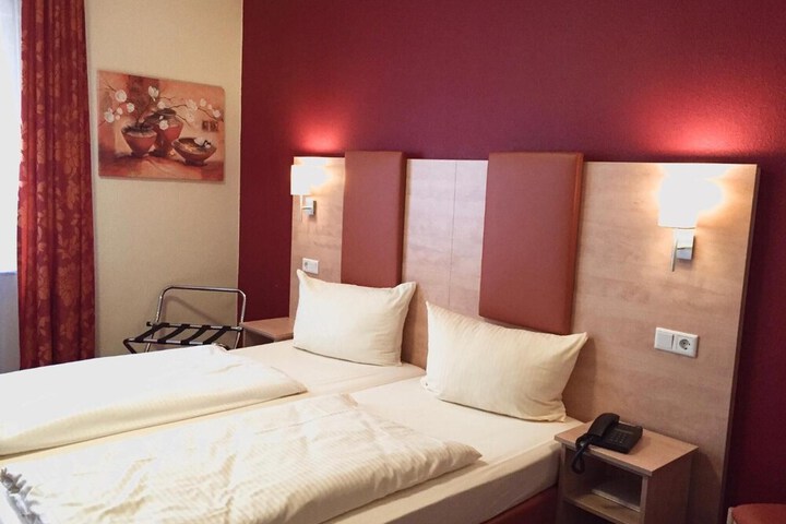Room 8 of 56