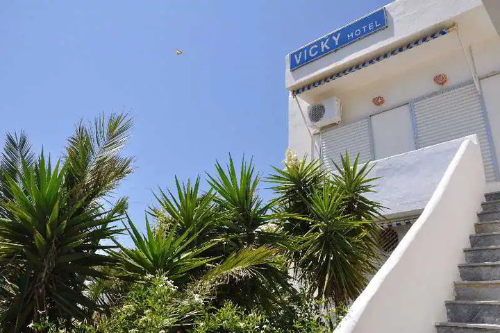 HOTEL VICKY