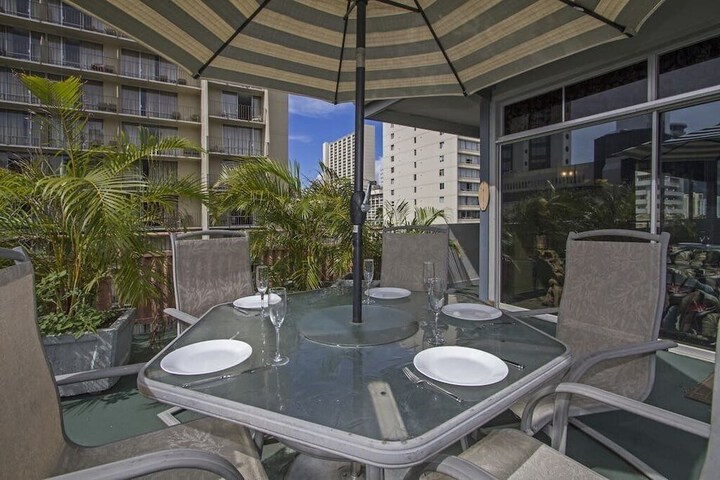 Terrace/Patio 22 of 34