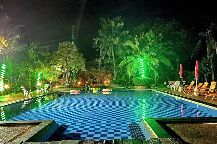 Pool 55 of 105