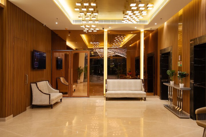 Hotel Interior 6 of 52