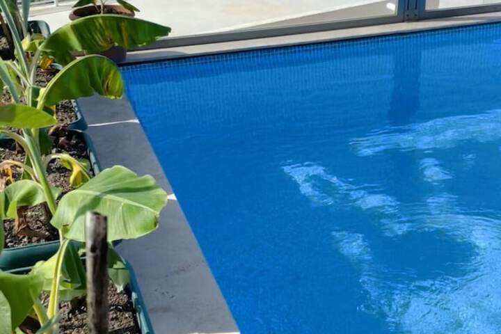 Pool 13 of 22