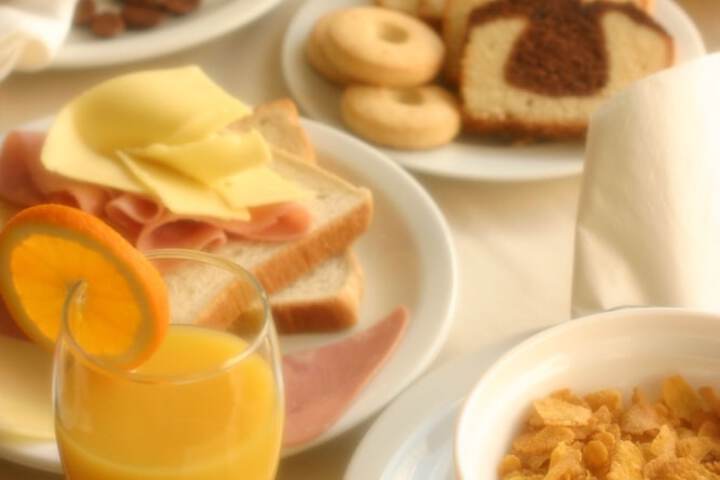 Breakfast meal