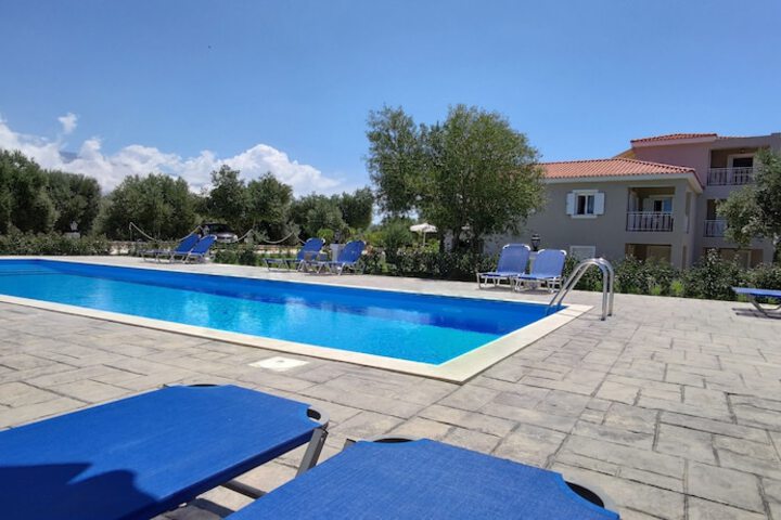Pool 42 of 60