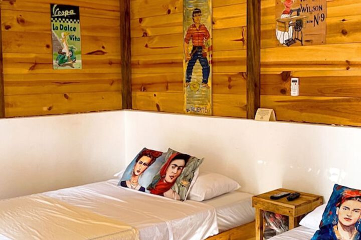 Room 21 of 71