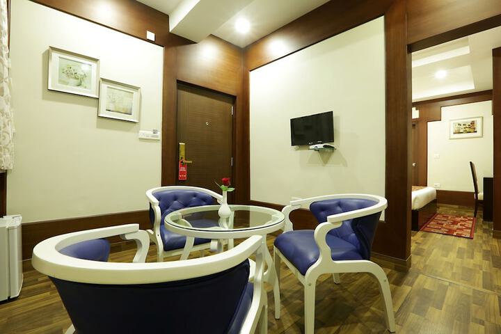 Room 10 of 41