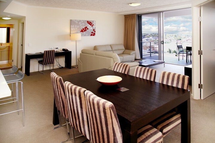 Room 18 of 36