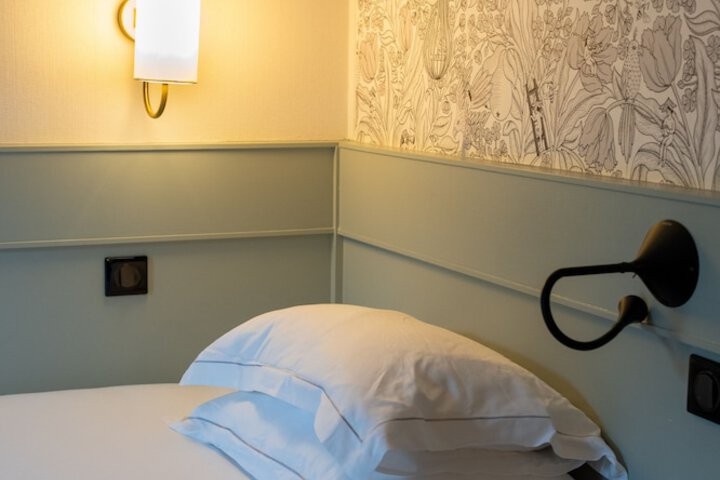Room 14 of 44