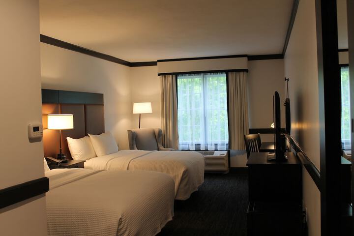 Classic Room 2 Queen Beds (6 of 10)