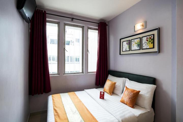 OYO 191 ML Inn Hotel