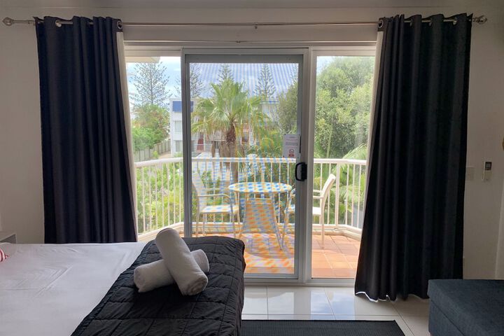 Room 55 of 136