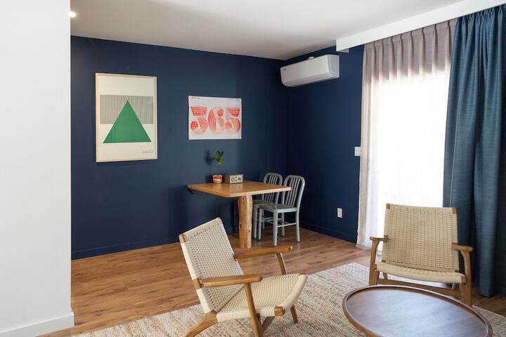 Room 16 of 25