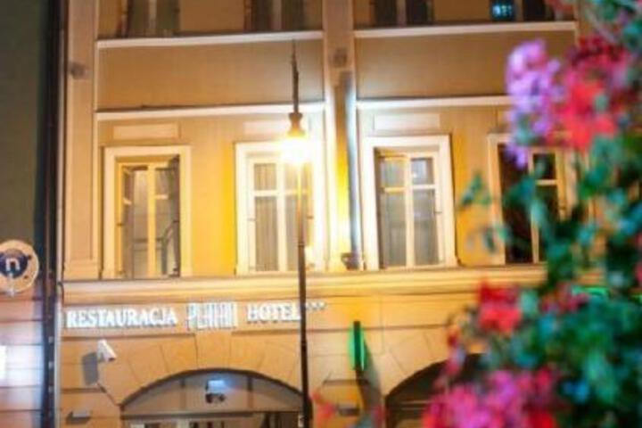 General 8 of 50