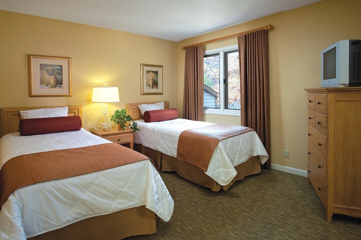 Room 3 of 33
