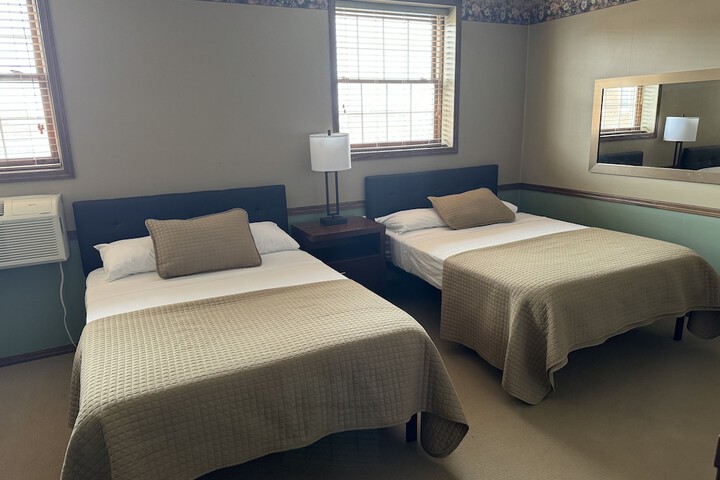 Standard Room, King or Two Doubles (11 of 19)