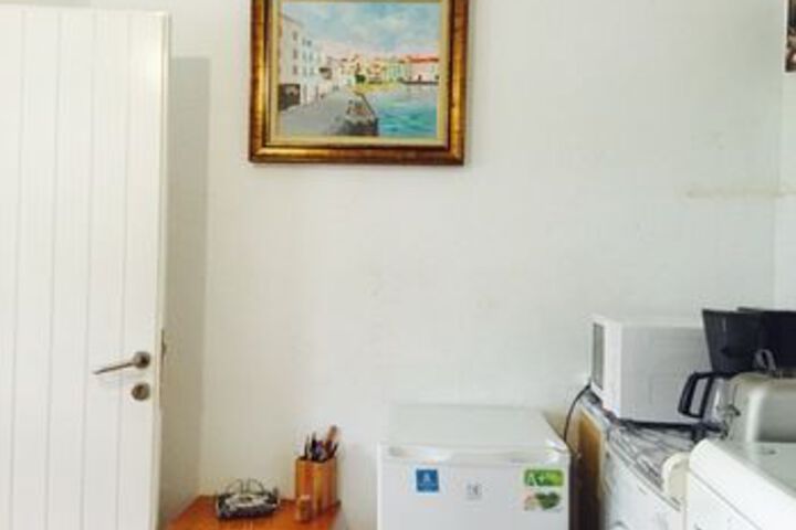 Room 209 of 309