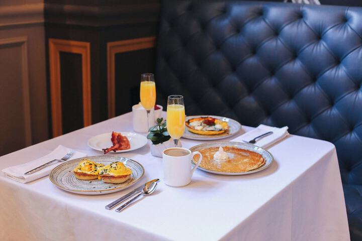 Breakfast meal
