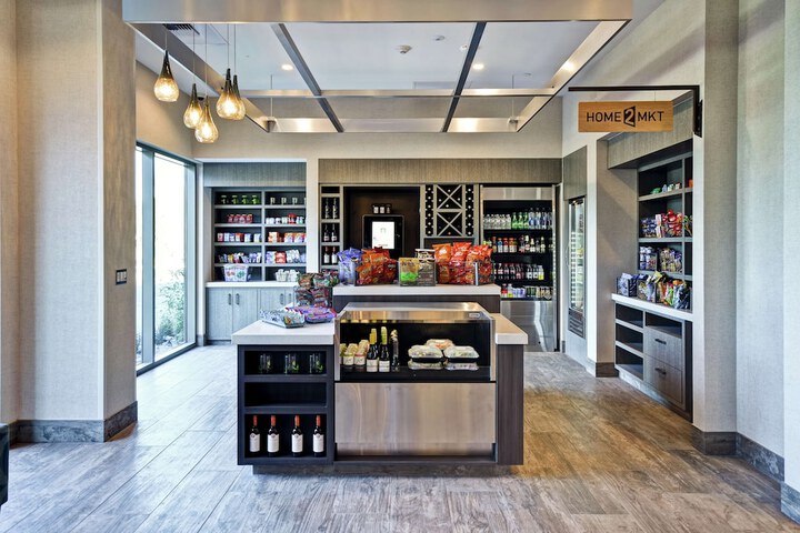 Snack bar