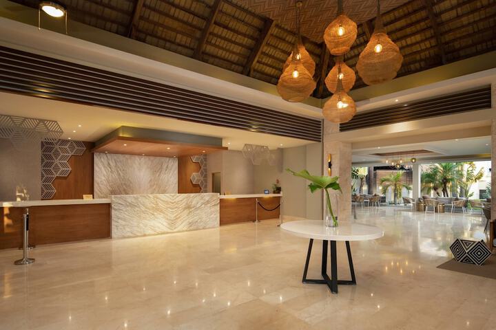 Lobby Entry