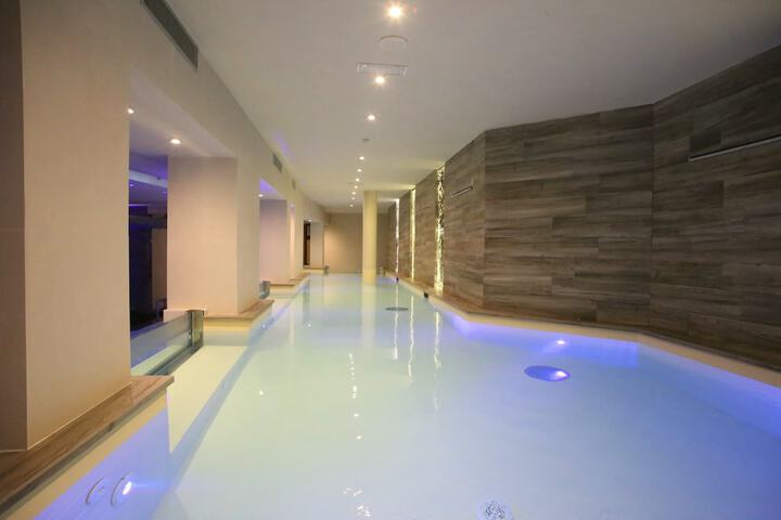Pool 133 of 208