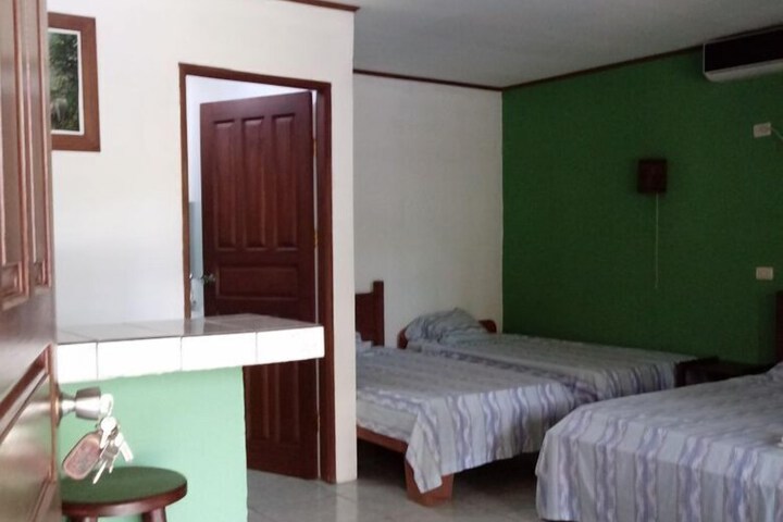 Room 6 of 20