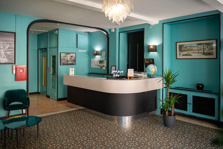 Hotel Interior 6 of 31