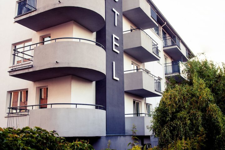 Hotel 88 of 92