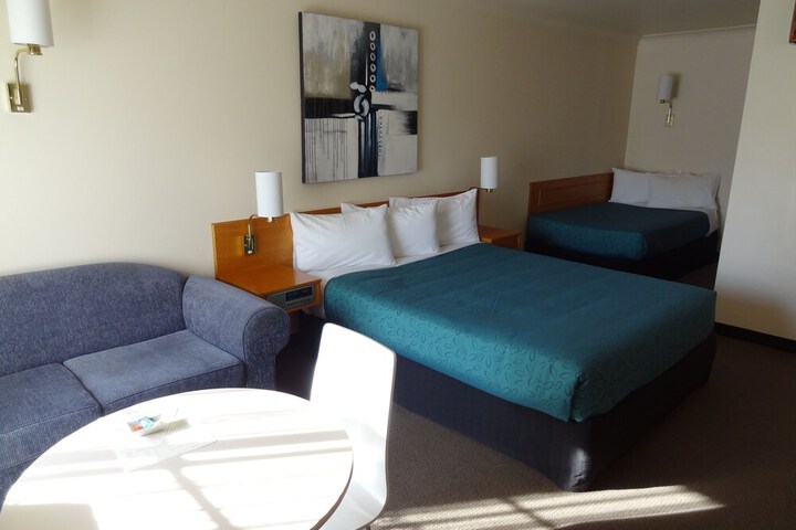 Room 17 of 29