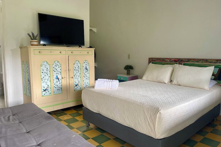 Room 14 of 141