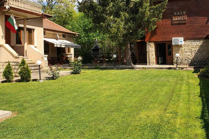 Property image 4