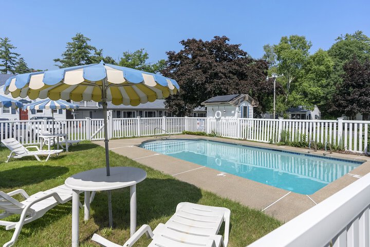 Pool 48 of 64