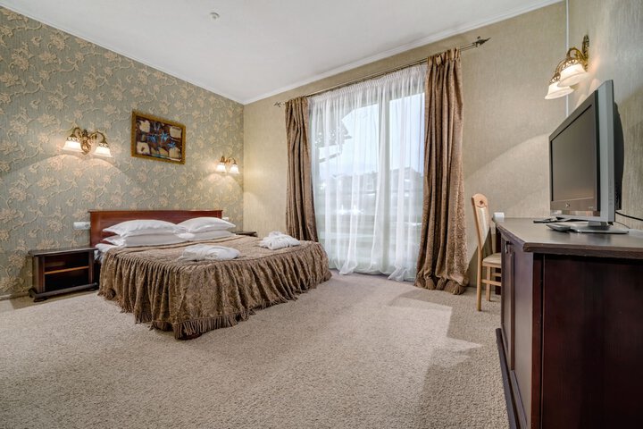 Room 7 of 262