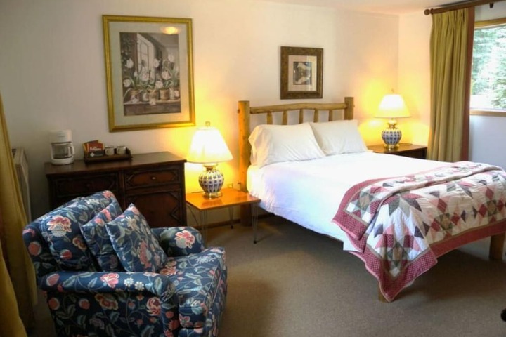 Hotel Interior 122 of 139