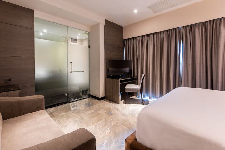 Room amenity